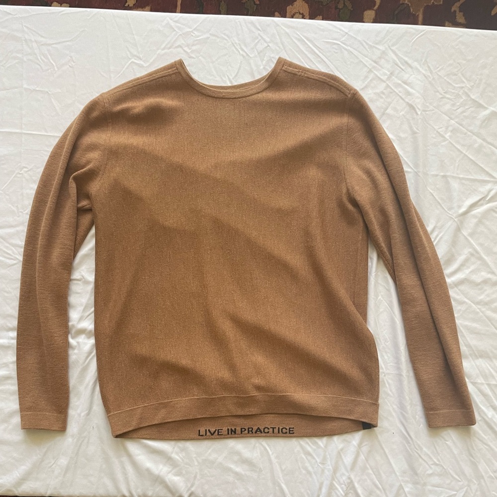 Lululemon Heavy Long Sleeve Size Large